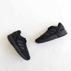 Adidas black  ZX flux torsion sneakers EUC size 8